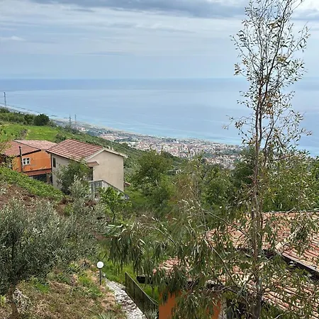Lägenhet La Valle Dei Ciliegi Casa Latina